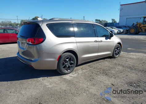 2018 Chrysler Pacifica Touring L из США, поврежденный, VIN 2C4RC1BG4JR294251